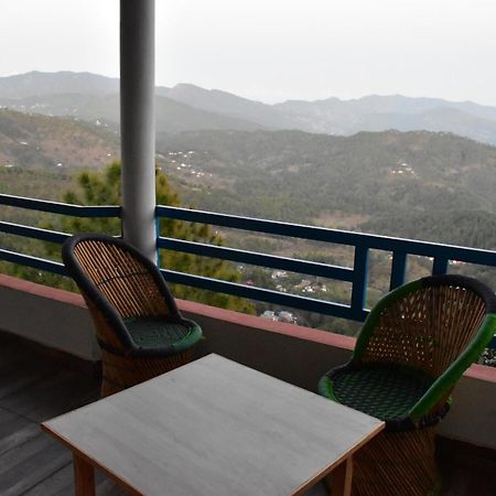 Rudra Retreat Hotel Hawalbagh Buitenkant foto