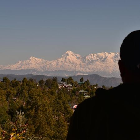 Rudra Retreat Hotel Hawalbagh Buitenkant foto