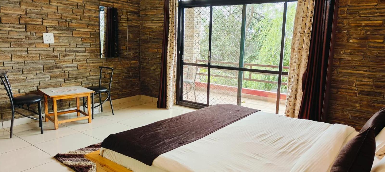 Rudra Retreat Hotel Hawalbagh Kamer foto