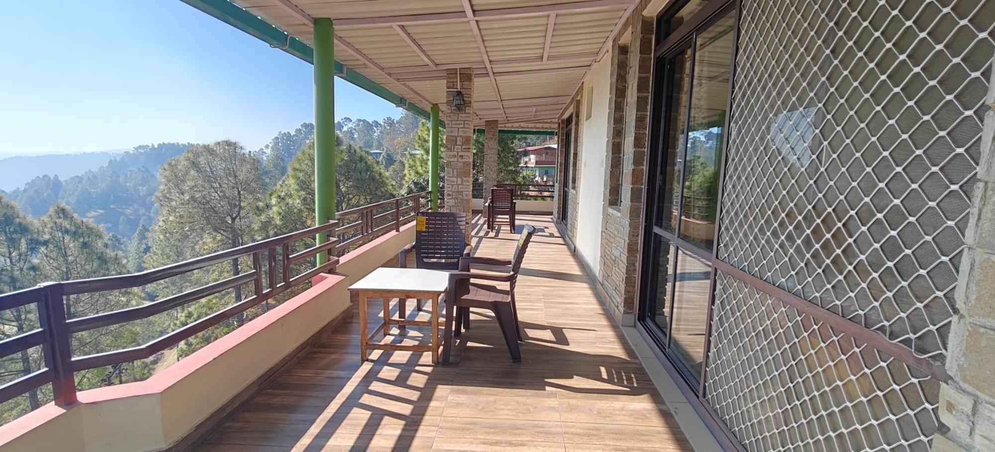 Rudra Retreat Hotel Hawalbagh Kamer foto